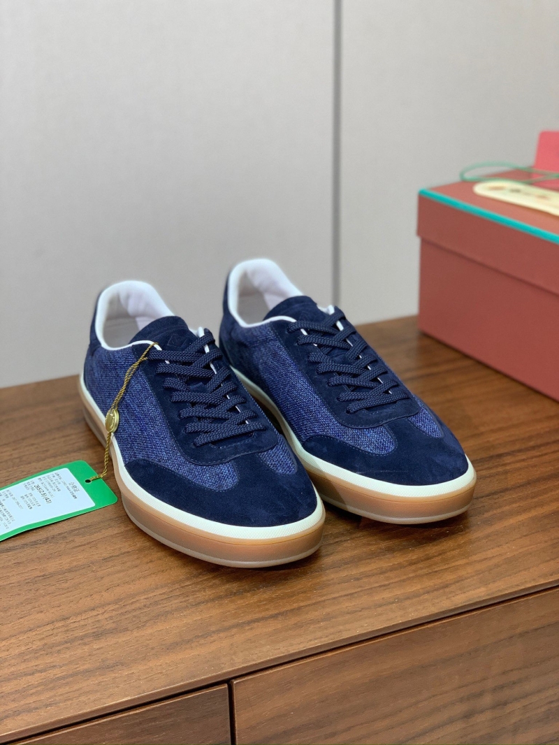 L0r0 P1ana sneakers